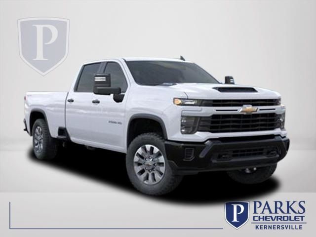 2025 Chevrolet Silverado 2500HD Custom