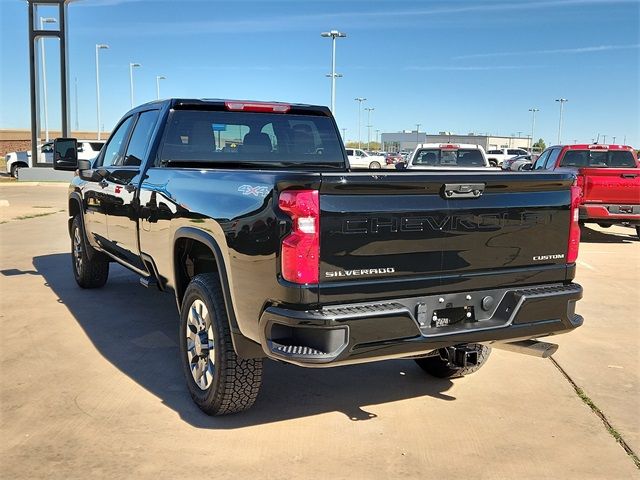 2025 Chevrolet Silverado 2500HD Custom