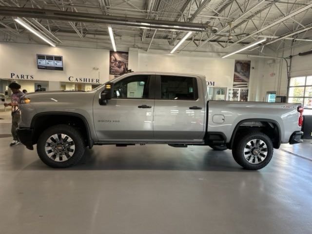 2025 Chevrolet Silverado 2500HD Custom