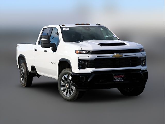 2025 Chevrolet Silverado 2500HD Custom