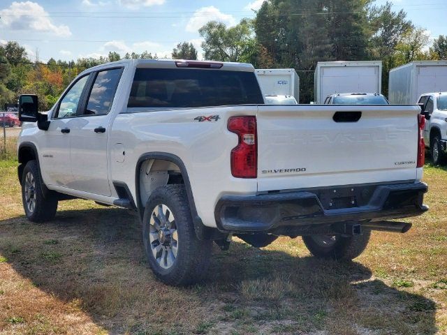 2025 Chevrolet Silverado 2500HD Custom