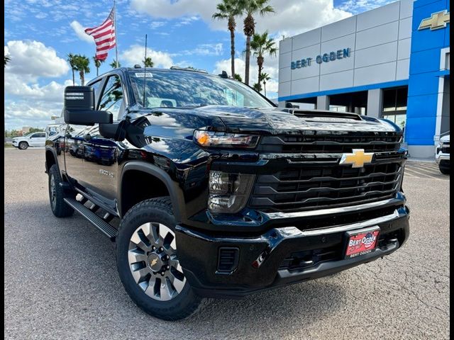 2025 Chevrolet Silverado 2500HD Custom