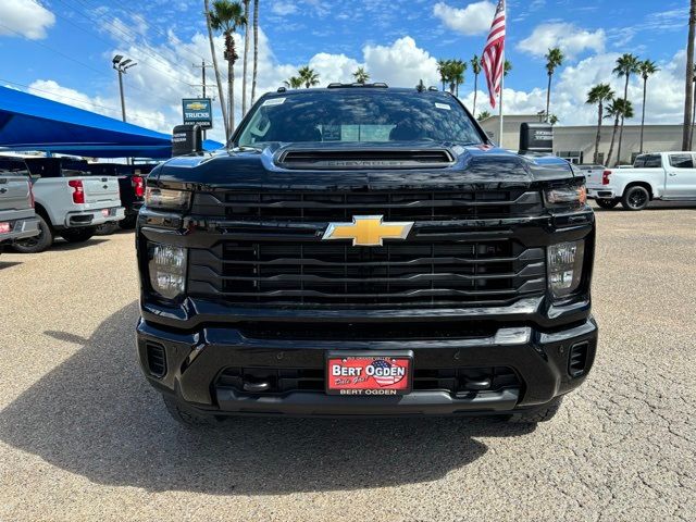 2025 Chevrolet Silverado 2500HD Custom