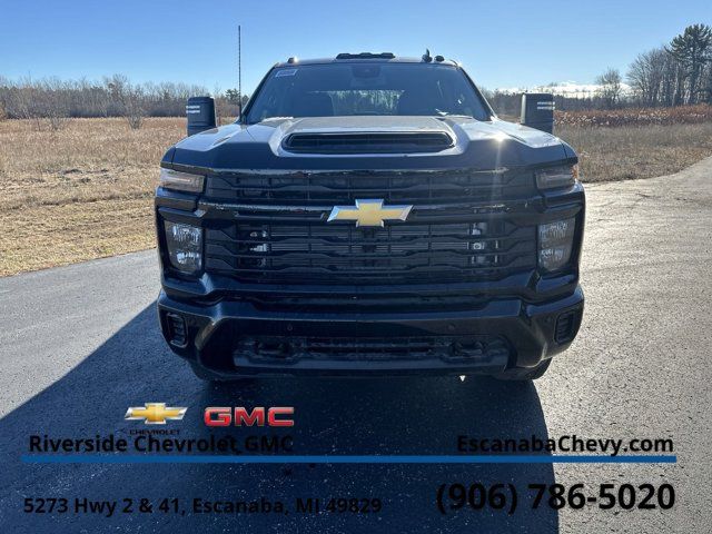 2025 Chevrolet Silverado 2500HD Custom