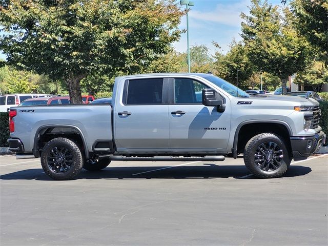 2025 Chevrolet Silverado 2500HD Custom