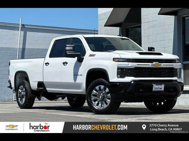 2025 Chevrolet Silverado 2500HD Custom