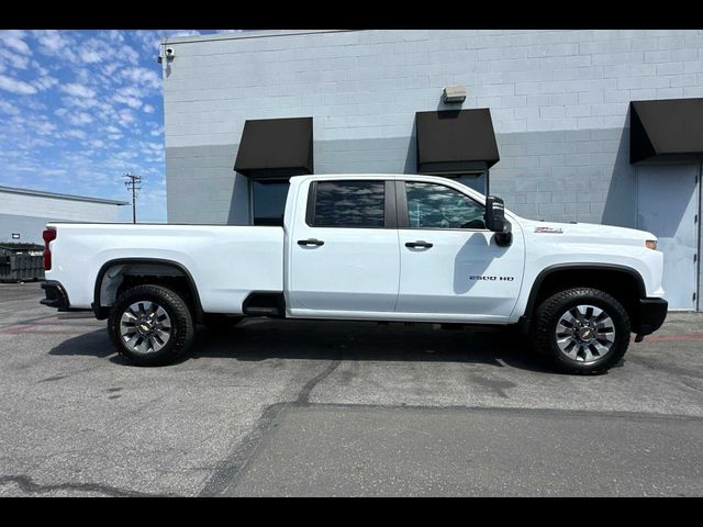 2025 Chevrolet Silverado 2500HD Custom