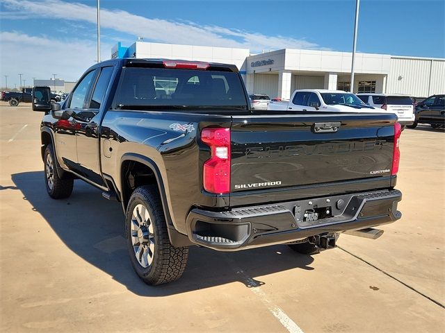 2025 Chevrolet Silverado 2500HD Custom