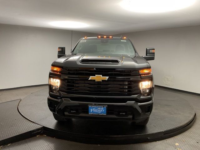 2025 Chevrolet Silverado 2500HD Custom