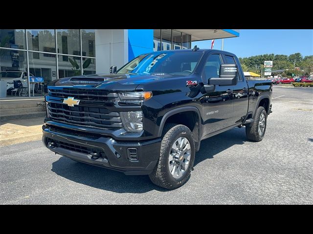 2025 Chevrolet Silverado 2500HD Custom