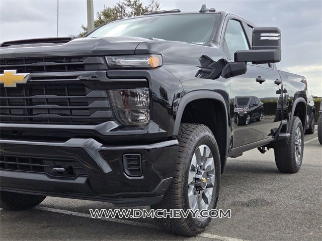 2025 Chevrolet Silverado 2500HD Custom