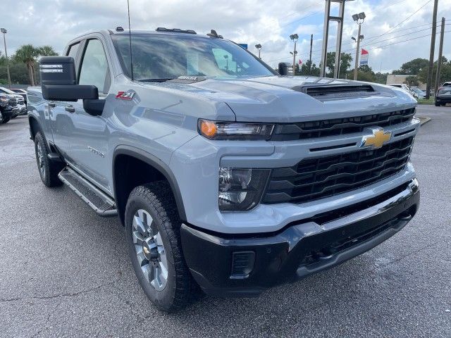 2025 Chevrolet Silverado 2500HD Custom