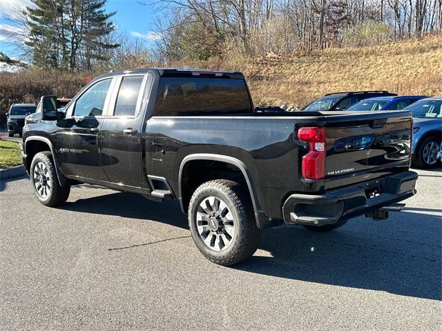 2025 Chevrolet Silverado 2500HD Custom