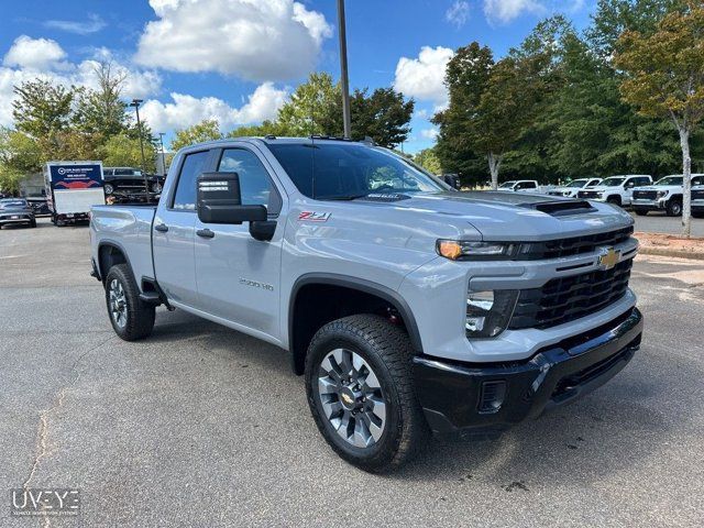 2025 Chevrolet Silverado 2500HD Custom