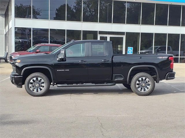 2025 Chevrolet Silverado 2500HD Custom