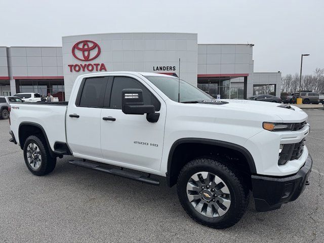 2025 Chevrolet Silverado 2500HD Custom