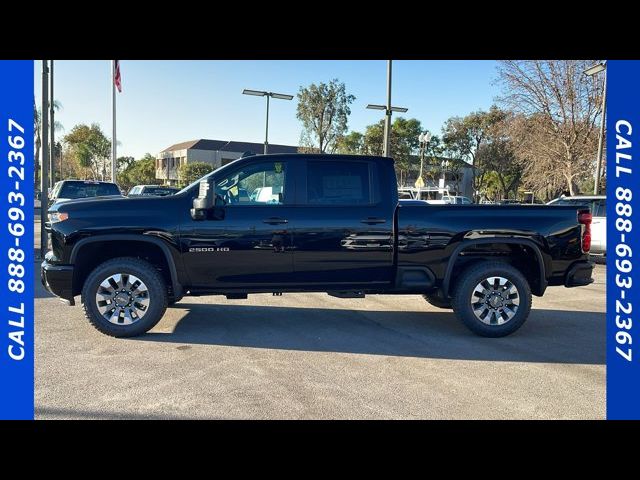 2025 Chevrolet Silverado 2500HD Custom