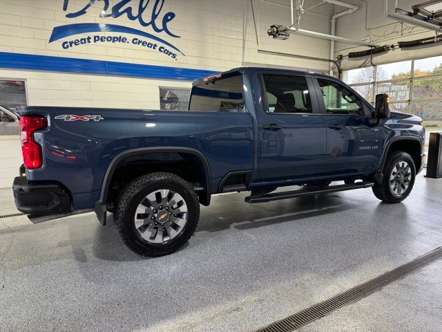 2025 Chevrolet Silverado 2500HD Custom