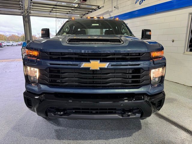 2025 Chevrolet Silverado 2500HD Custom