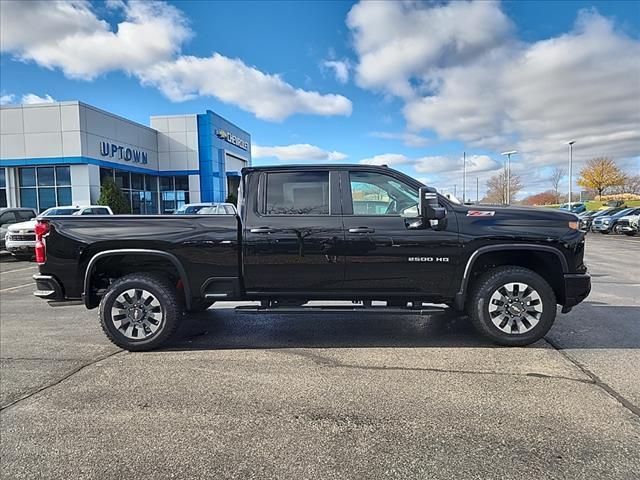 2025 Chevrolet Silverado 2500HD Custom