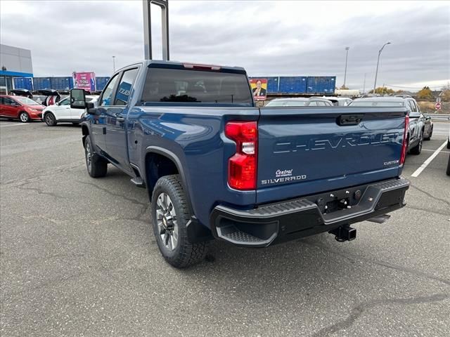 2025 Chevrolet Silverado 2500HD Custom