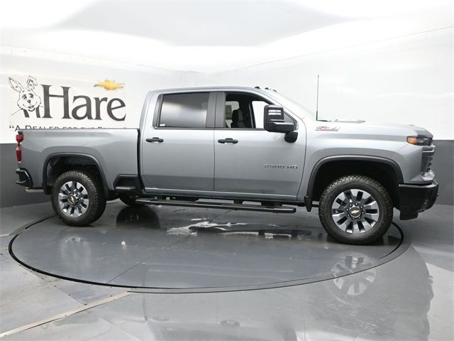 2025 Chevrolet Silverado 2500HD Custom