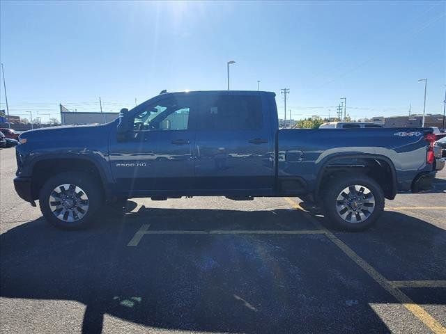 2025 Chevrolet Silverado 2500HD Custom