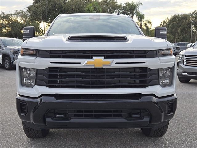 2025 Chevrolet Silverado 2500HD Custom