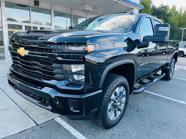 2025 Chevrolet Silverado 2500HD Custom