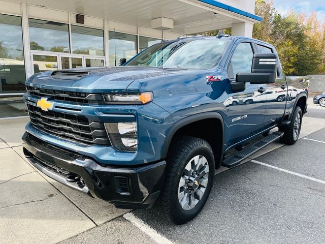 2025 Chevrolet Silverado 2500HD Custom