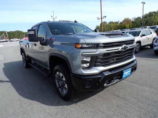 2025 Chevrolet Silverado 2500HD Custom