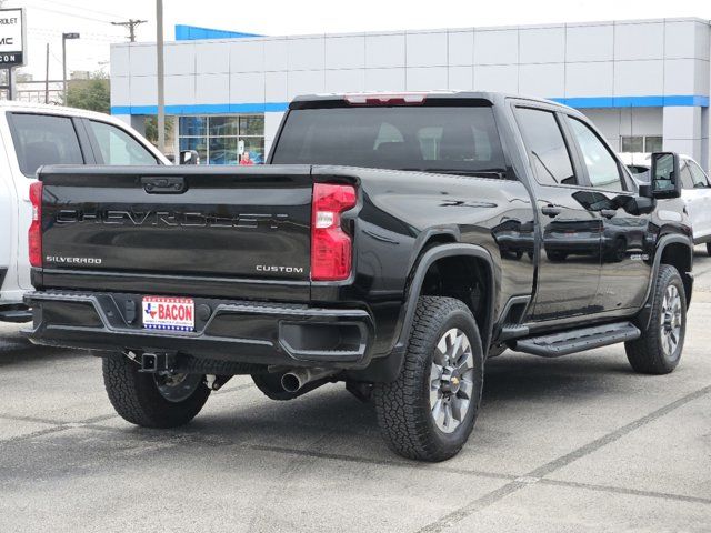 2025 Chevrolet Silverado 2500HD Custom