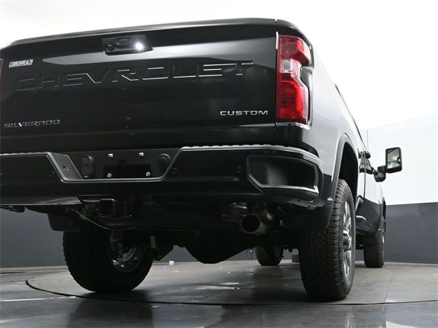 2025 Chevrolet Silverado 2500HD Custom