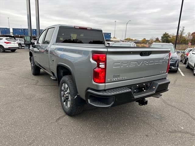 2025 Chevrolet Silverado 2500HD Custom