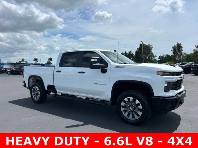 2025 Chevrolet Silverado 2500HD Custom