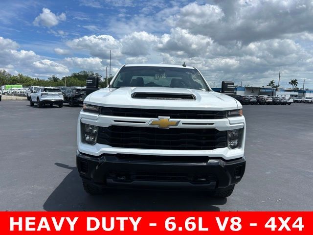 2025 Chevrolet Silverado 2500HD Custom