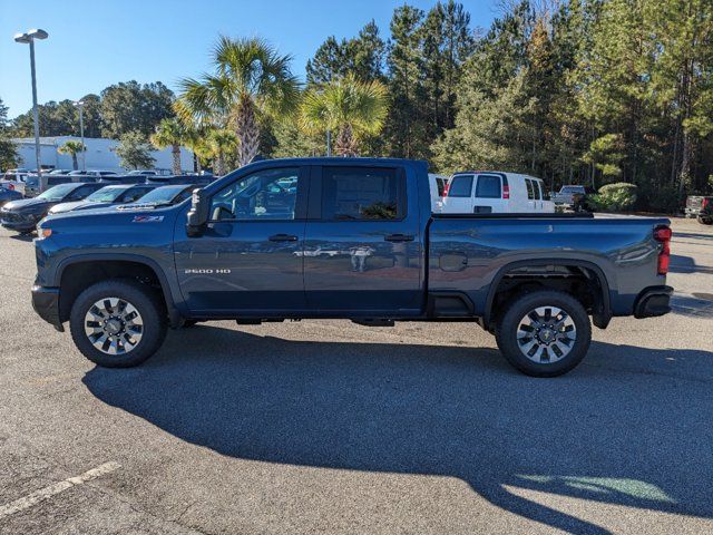 2025 Chevrolet Silverado 2500HD Custom