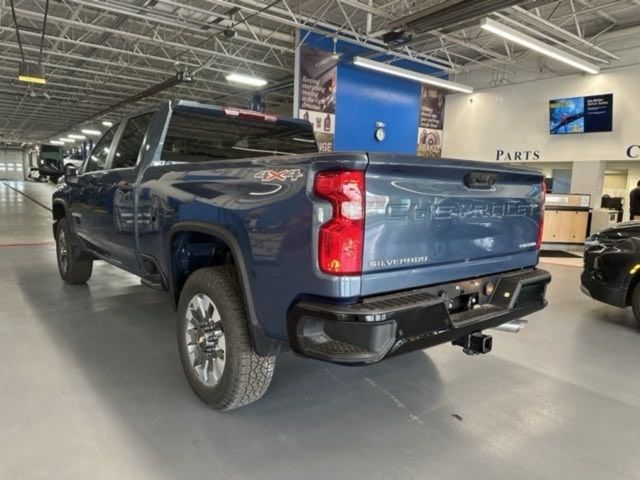 2025 Chevrolet Silverado 2500HD Custom