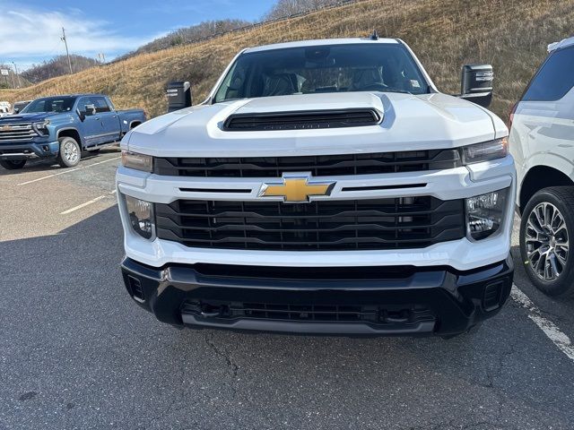 2025 Chevrolet Silverado 2500HD Custom