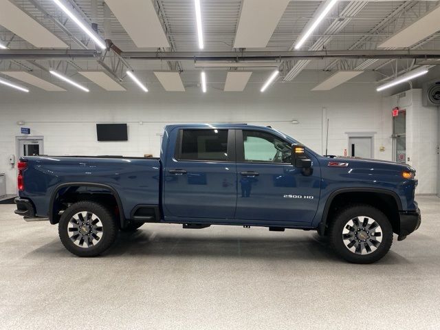 2025 Chevrolet Silverado 2500HD Custom