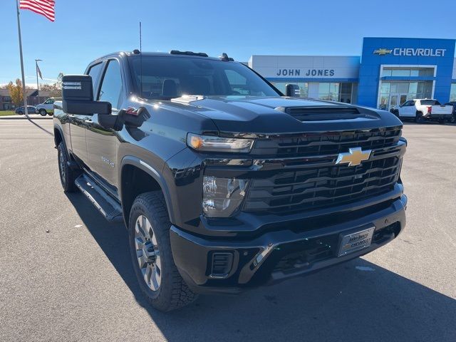 2025 Chevrolet Silverado 2500HD Custom