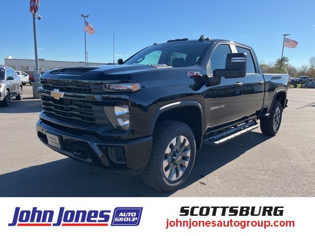 2025 Chevrolet Silverado 2500HD Custom