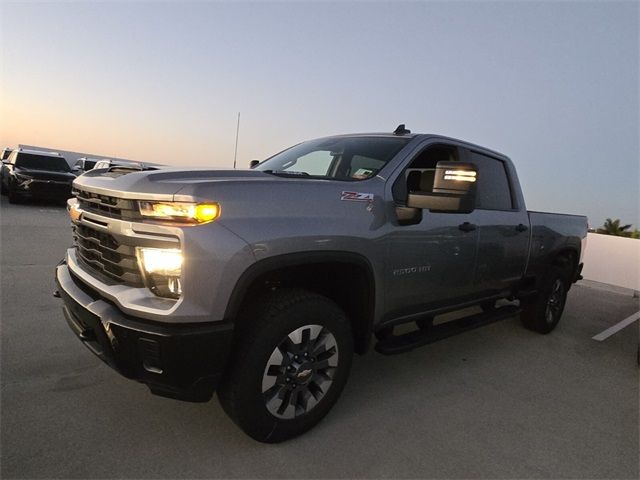 2025 Chevrolet Silverado 2500HD Custom