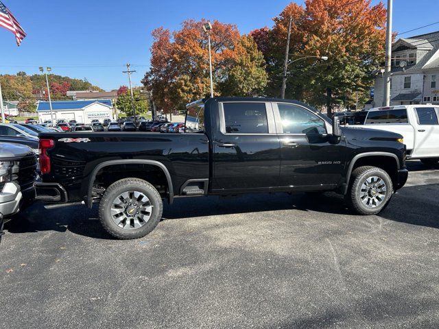 2025 Chevrolet Silverado 2500HD Custom