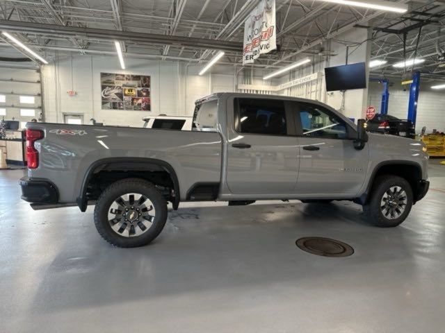 2025 Chevrolet Silverado 2500HD Custom