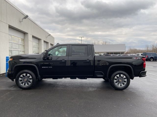 2025 Chevrolet Silverado 2500HD Custom