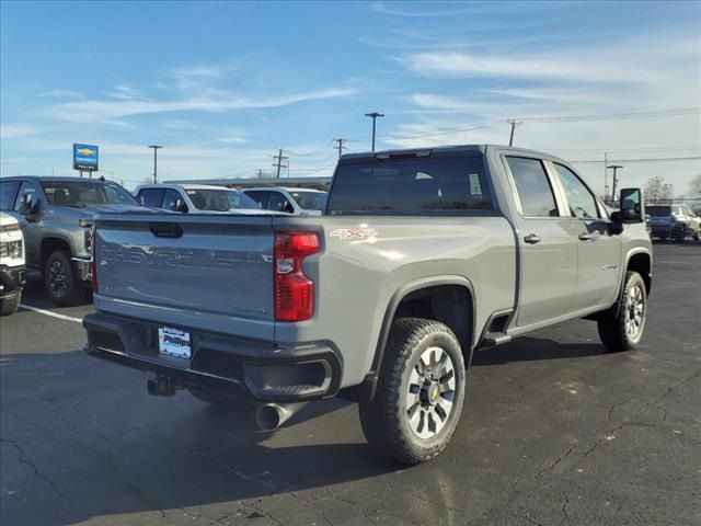 2025 Chevrolet Silverado 2500HD Custom