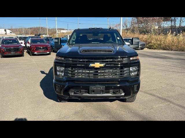 2025 Chevrolet Silverado 2500HD Custom