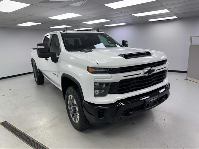 2025 Chevrolet Silverado 2500HD Custom