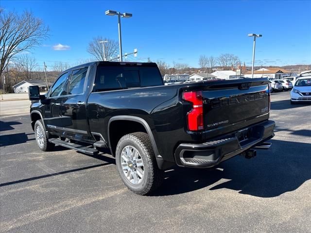 2025 Chevrolet Silverado 2500HD High Country